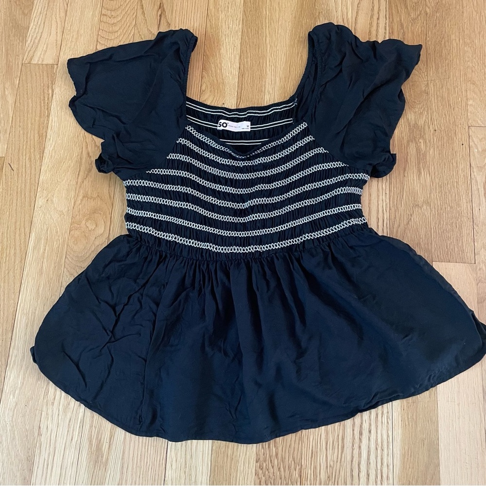 SO Black and White Striped Top Sz-Medium